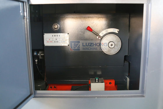 Machine bon marché de tour de commande numérique par ordinateur de la machine CAK6161 de tour de commande numérique par ordinateur de couche horizontale de la Chine