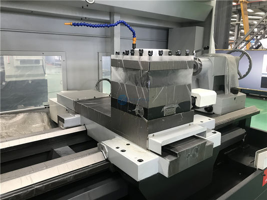 Nouveau filetage de tour de commande numérique par ordinateur de la machine QK1327 de tour