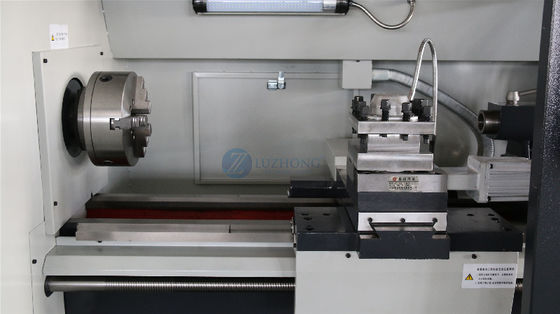 Le tour Mini Cnc Lathe For Alloy en métal de la commande numérique par ordinateur CK6140 roule