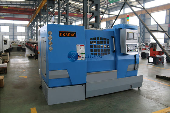 La commande numérique par ordinateur oblique de lit de 30 degrés tournent CK3040 tournant la machine centrale